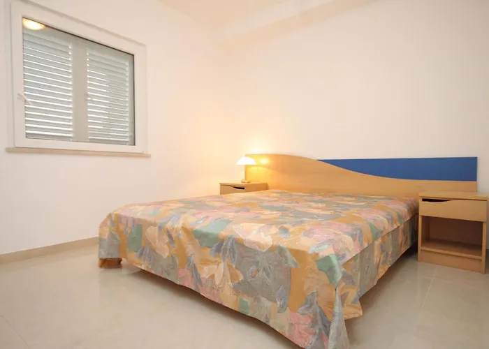 公寓 Seaside With A Swimming Pool Zavalatica, Korcula - 9151