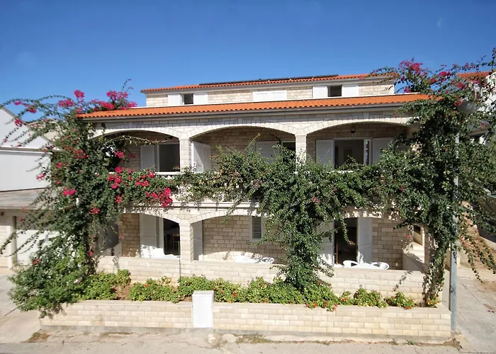 Seaside With A Swimming Pool Zavalatica, Korcula - 9151 公寓 扎瓦拉提卡