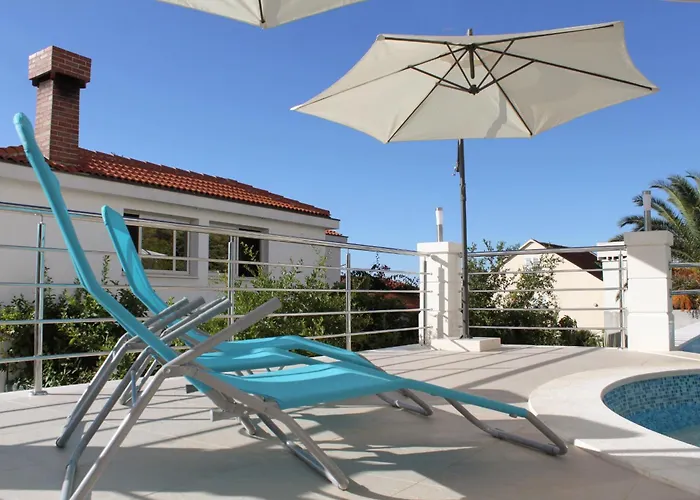 شقة Seaside With A Swimming Pool Zavalatica, Korcula - 9151